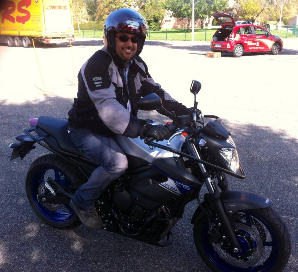XJ6 2015